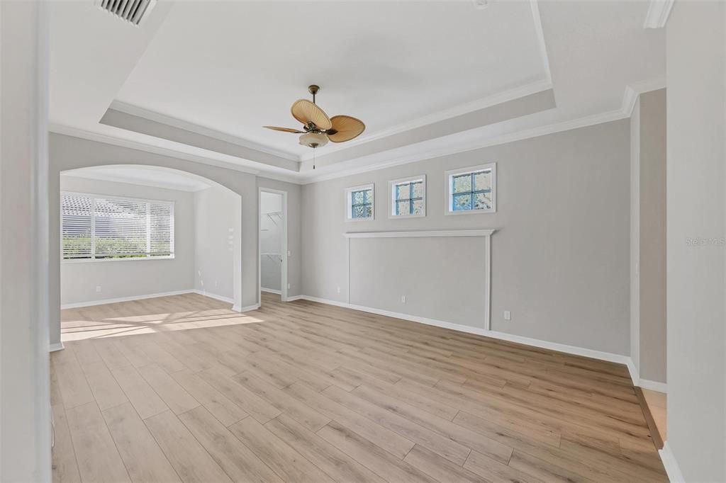 For Sale: $630,000 (3 beds, 2 baths, 2298 Square Feet)