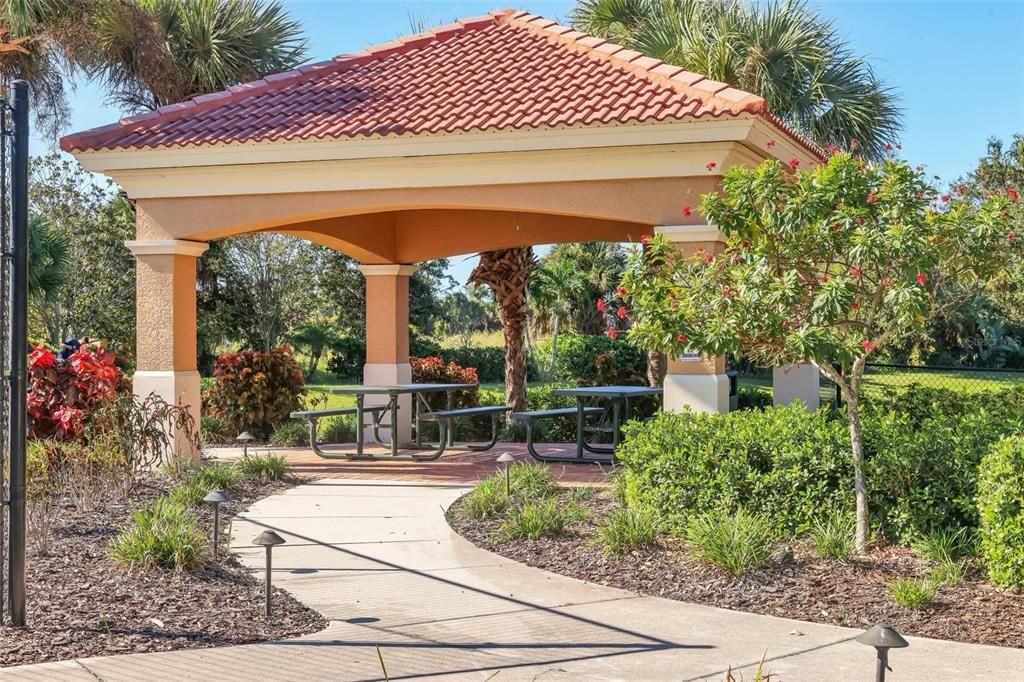 For Sale: $630,000 (3 beds, 2 baths, 2298 Square Feet)