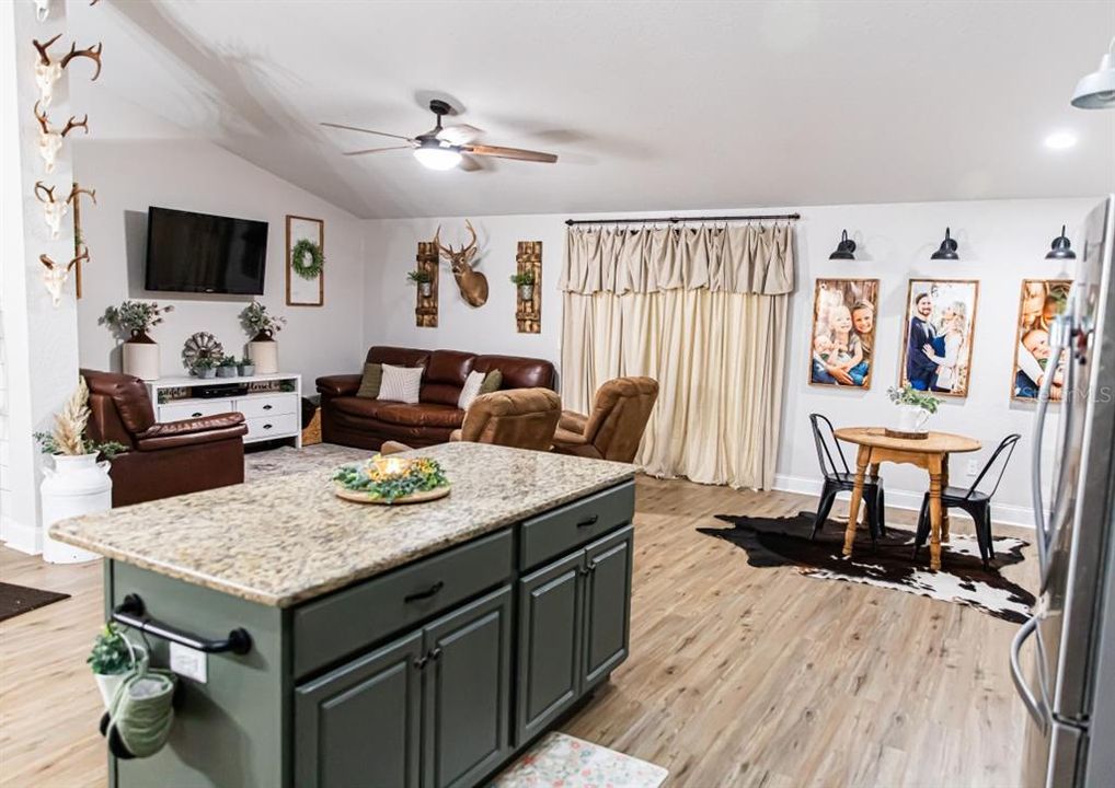 For Sale: $749,000 (3 beds, 2 baths, 1841 Square Feet)