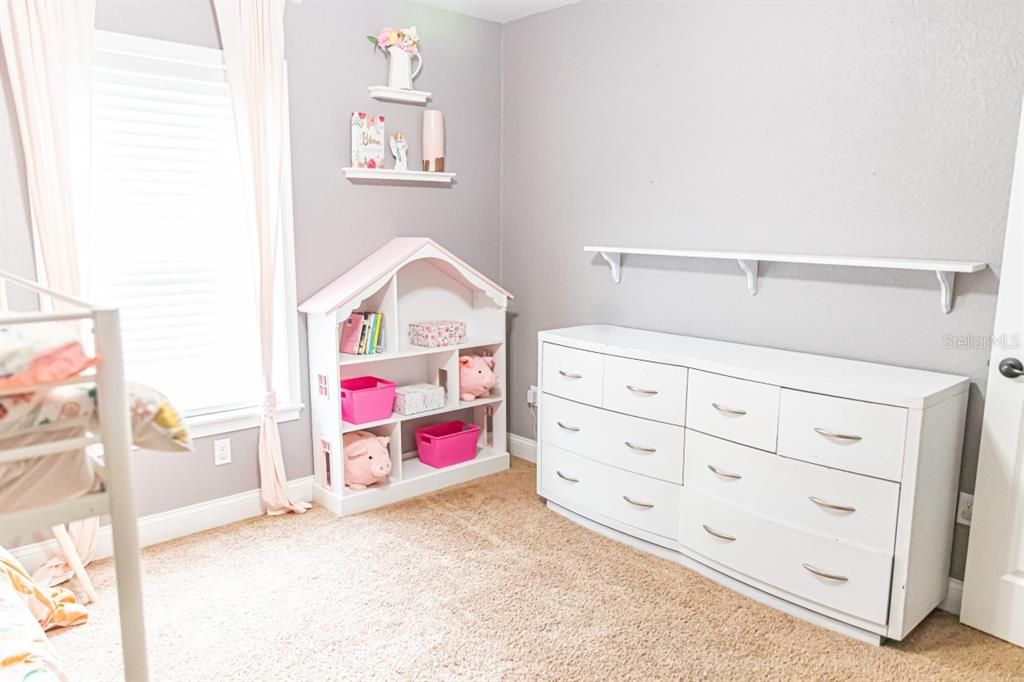 For Sale: $749,000 (3 beds, 2 baths, 1841 Square Feet)