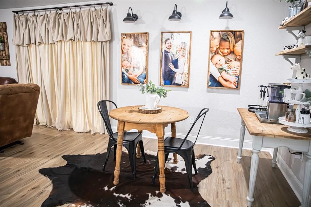 For Sale: $749,000 (3 beds, 2 baths, 1841 Square Feet)