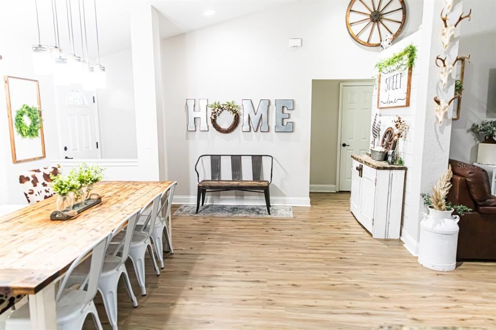 For Sale: $749,000 (3 beds, 2 baths, 1841 Square Feet)