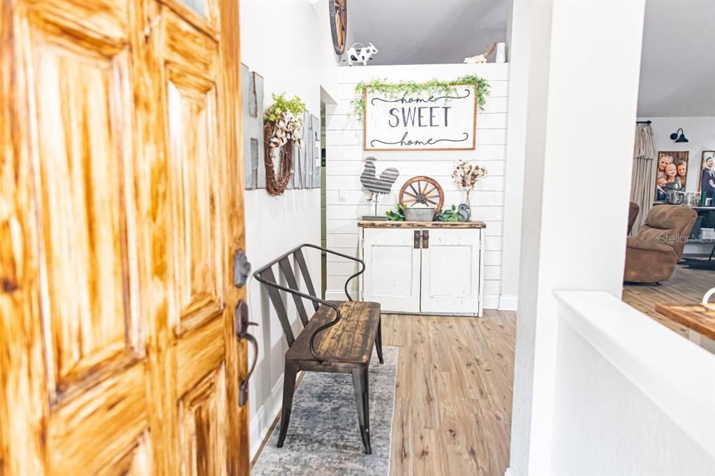 For Sale: $749,000 (3 beds, 2 baths, 1841 Square Feet)