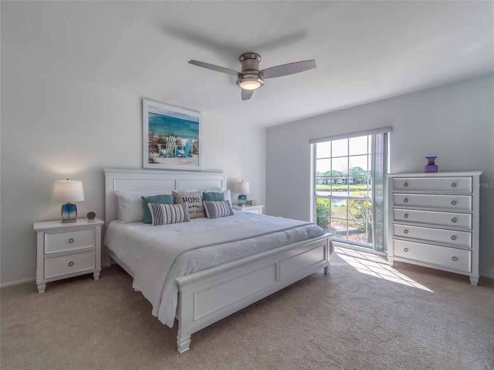 出租: $4,400 (2 贝兹, 2 浴室, 1127 平方英尺)