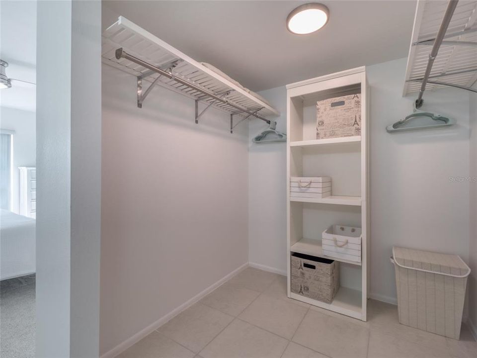 出租: $4,400 (2 贝兹, 2 浴室, 1127 平方英尺)