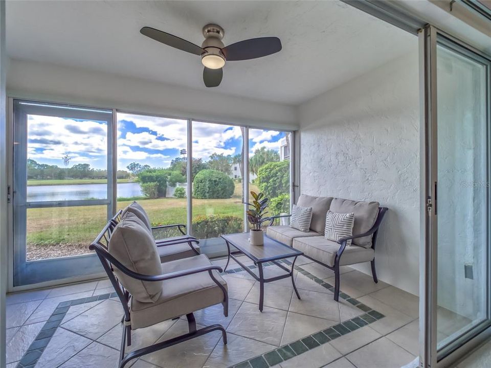 出租: $4,400 (2 贝兹, 2 浴室, 1127 平方英尺)