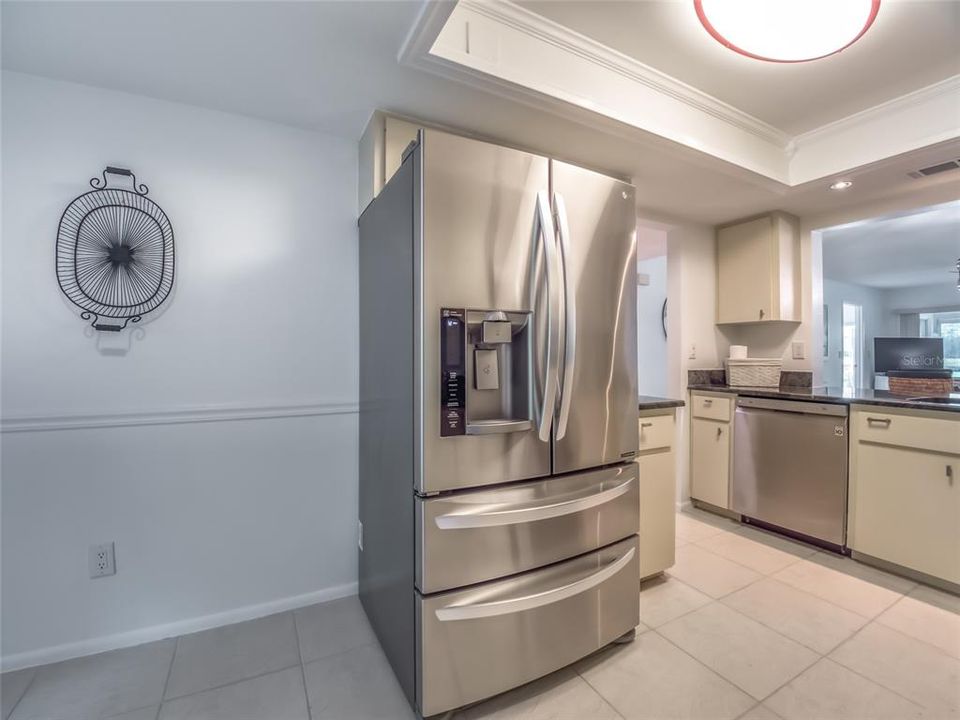 出租: $4,400 (2 贝兹, 2 浴室, 1127 平方英尺)