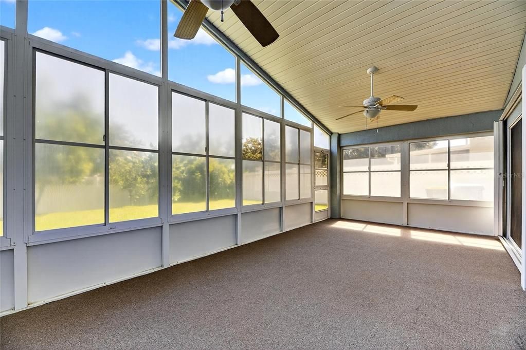 En Venta: $359,000 (3 camas, 2 baños, 1853 Pies cuadrados)