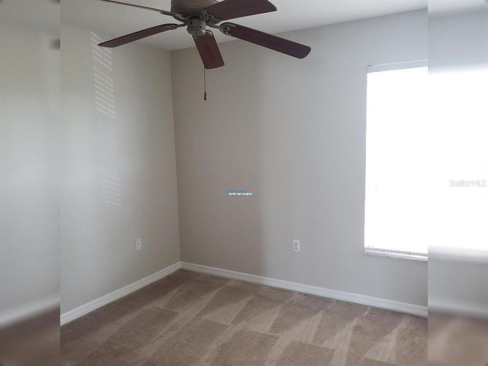 Activo con contrato: $2,195 (3 camas, 2 baños, 1610 Pies cuadrados)