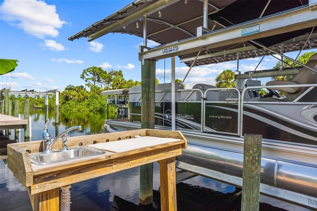 待售: $849,995 (3 贝兹, 3 浴室, 2519 平方英尺)