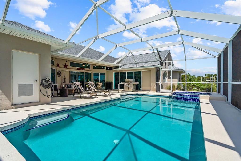 待售: $849,995 (3 贝兹, 3 浴室, 2519 平方英尺)