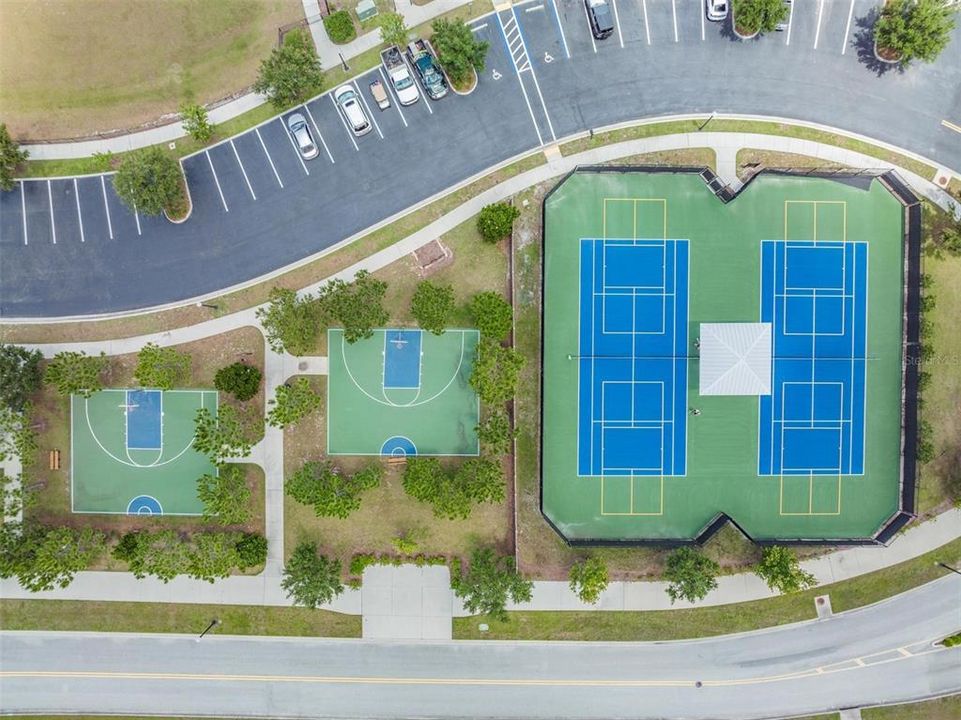 En Venta: $839,900 (5 camas, 3 baños, 3433 Pies cuadrados)