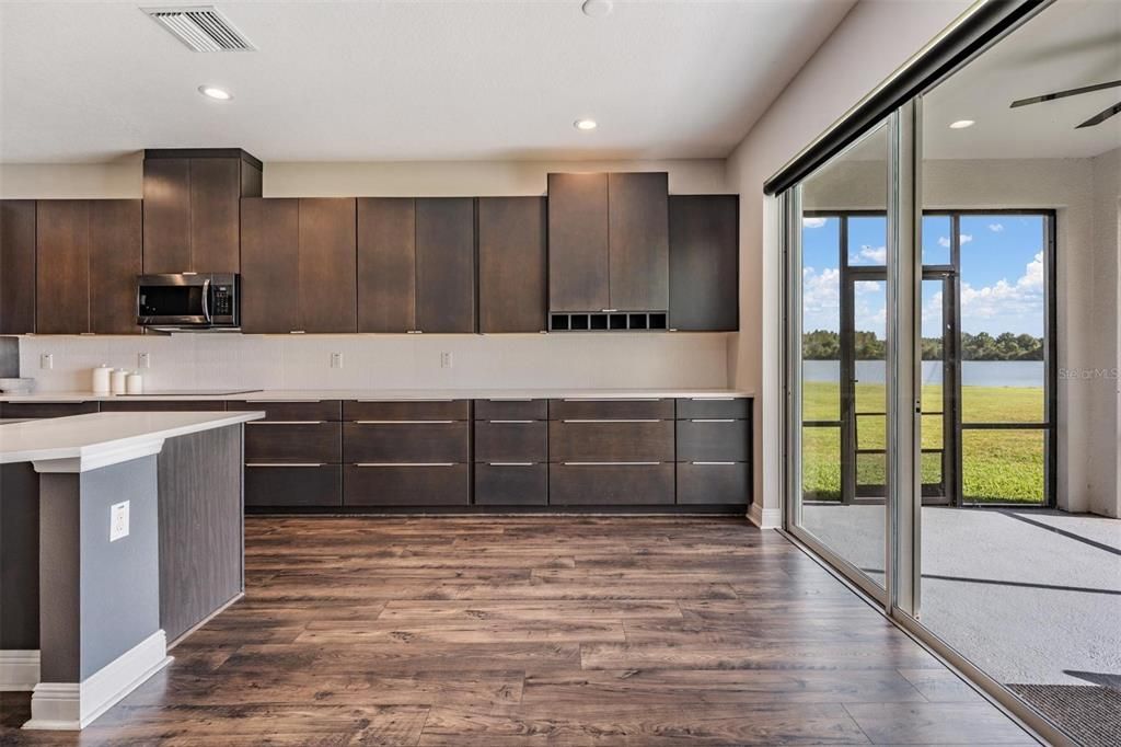 En Venta: $839,900 (5 camas, 3 baños, 3433 Pies cuadrados)