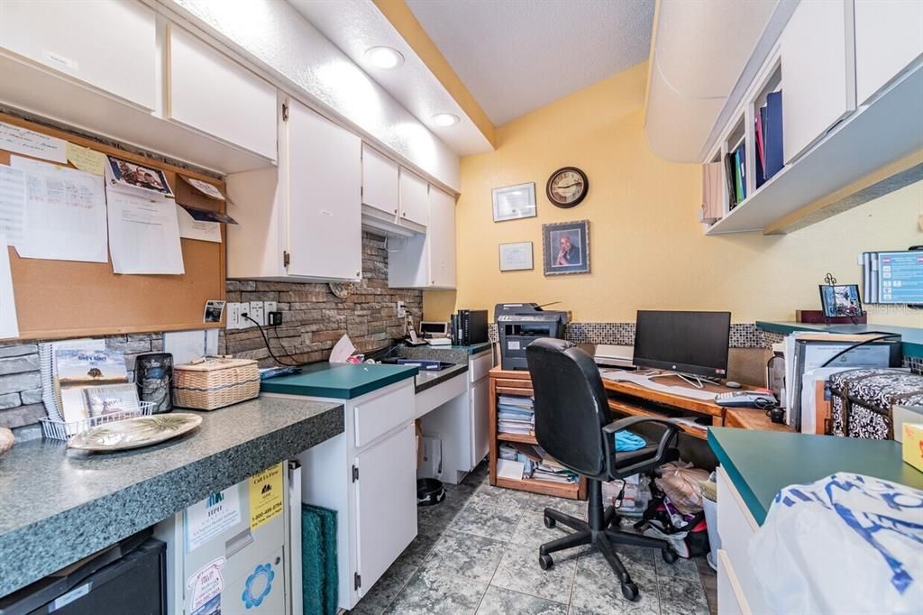 For Sale: $2,200,000 (0 beds, 0 baths, 6203 Square Feet)