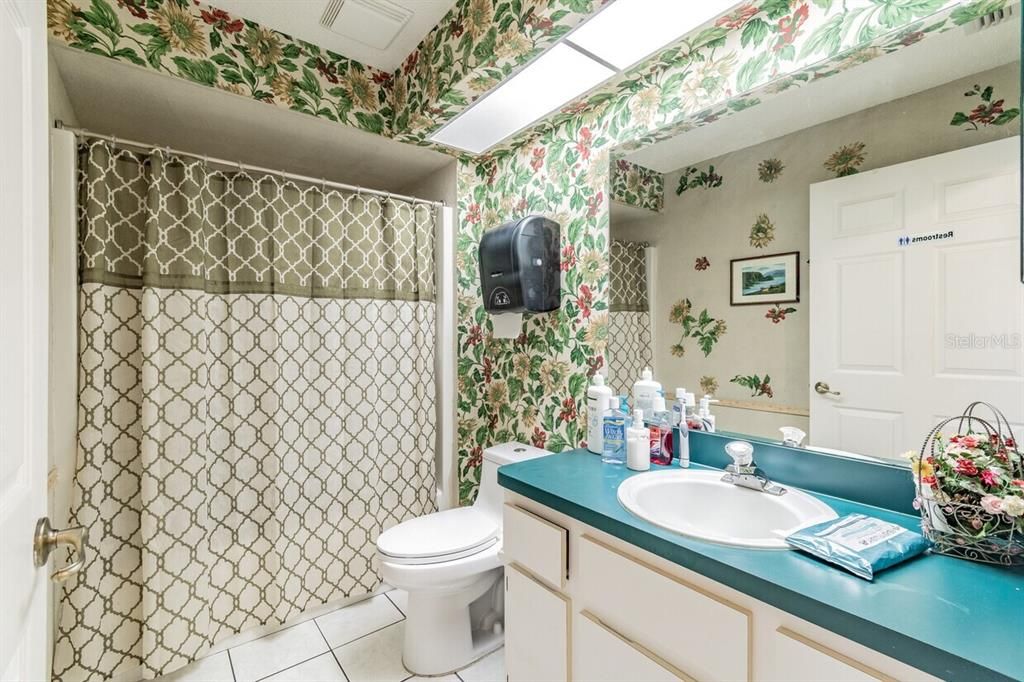 For Sale: $2,200,000 (0 beds, 0 baths, 6203 Square Feet)