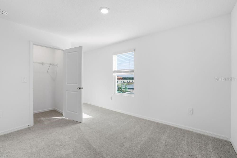 待售: $229,999 (2 贝兹, 2 浴室, 1205 平方英尺)