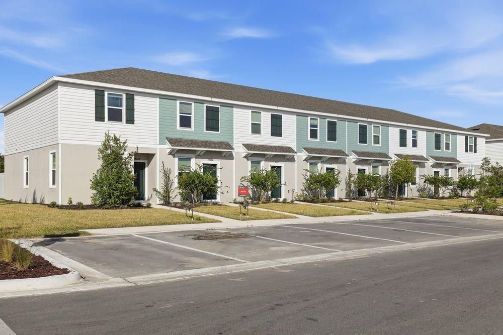 待售: $229,999 (2 贝兹, 2 浴室, 1205 平方英尺)