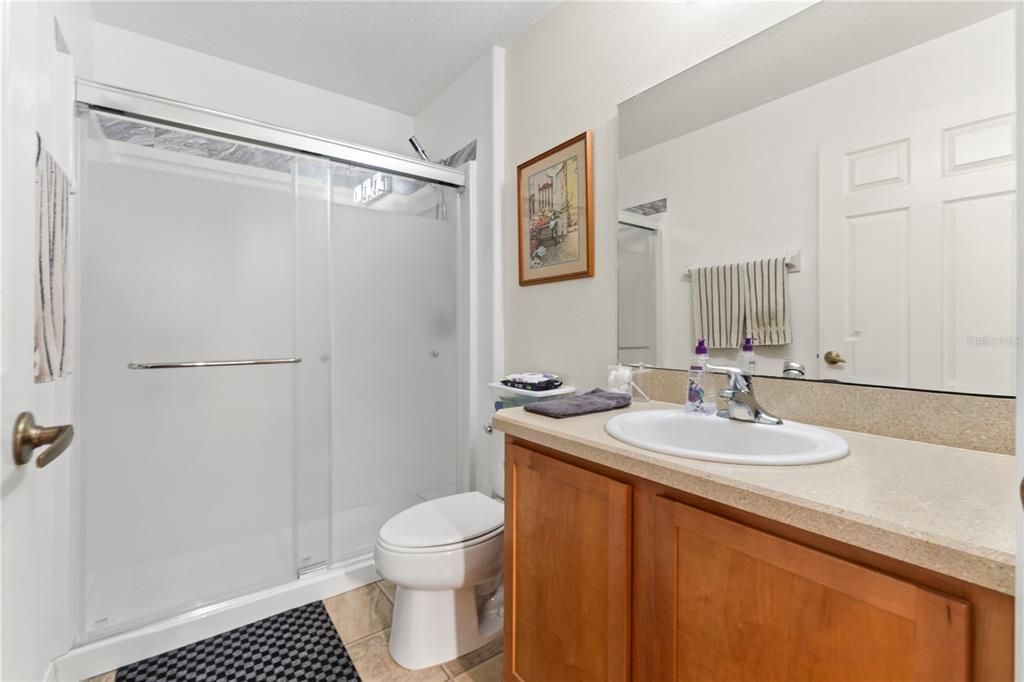 En Venta: $250,000 (3 camas, 2 baños, 1580 Pies cuadrados)