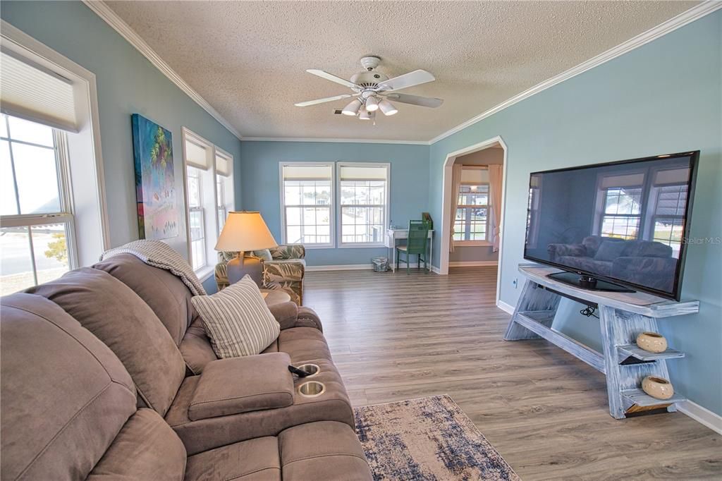 En Venta: $200,000 (2 camas, 2 baños, 1248 Pies cuadrados)