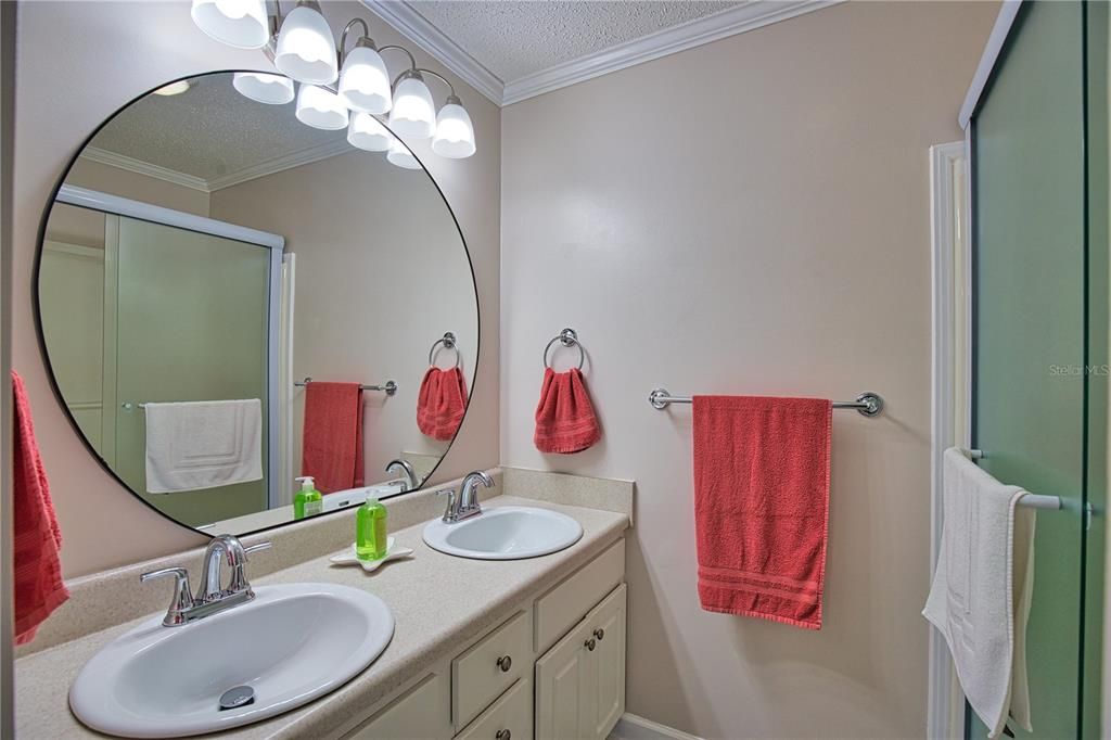 En Venta: $200,000 (2 camas, 2 baños, 1248 Pies cuadrados)