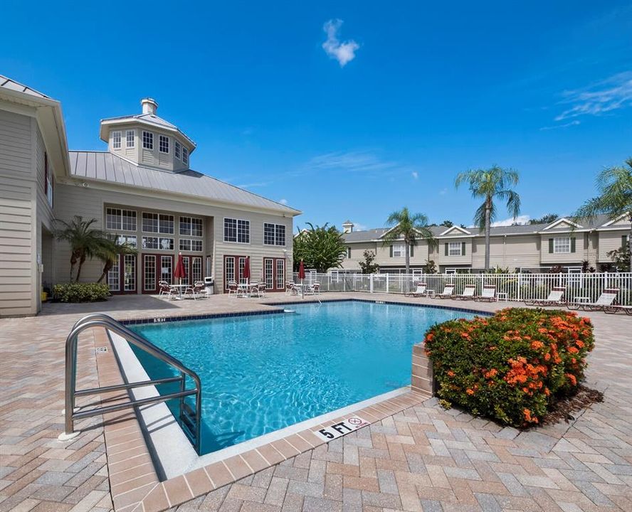 待售: $249,000 (2 贝兹, 2 浴室, 1168 平方英尺)