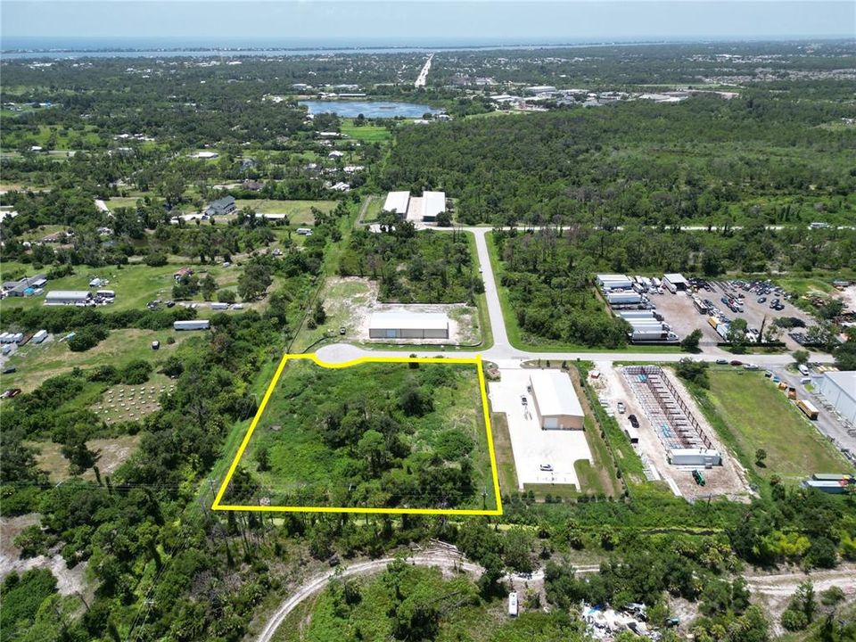 На продажу: $774,995 (2.00 acres)