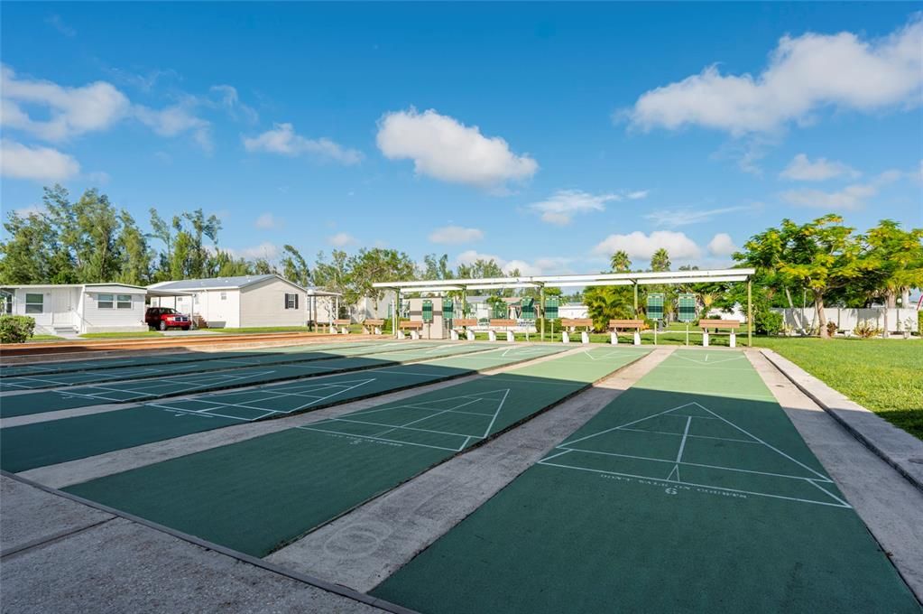 En Venta: $39,500 (0.09 acres)