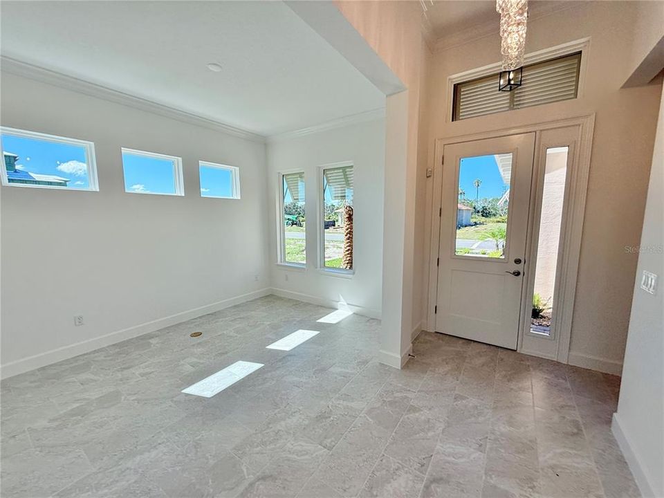 待售: $1,245,000 (3 贝兹, 2 浴室, 2301 平方英尺)