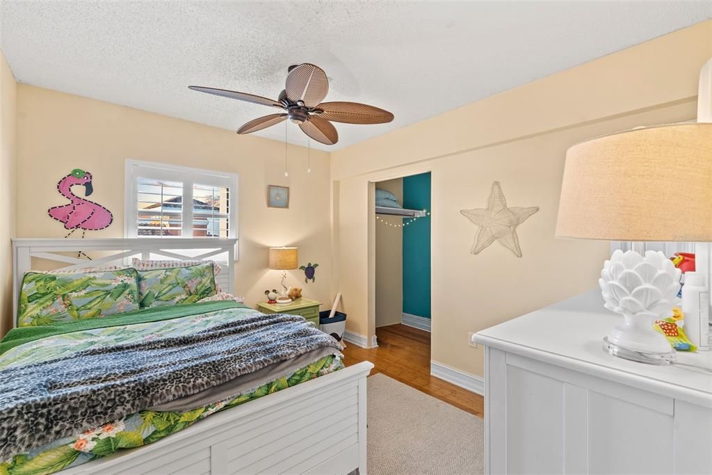 待售: $995,000 (3 贝兹, 2 浴室, 1480 平方英尺)