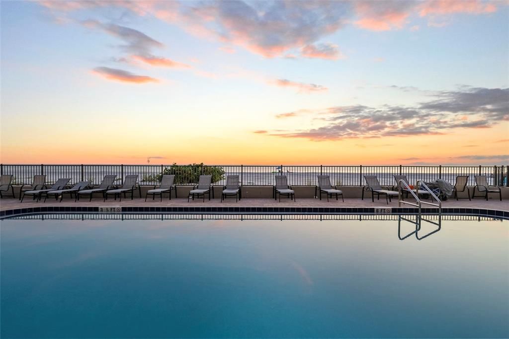 待售: $995,000 (3 贝兹, 2 浴室, 1480 平方英尺)