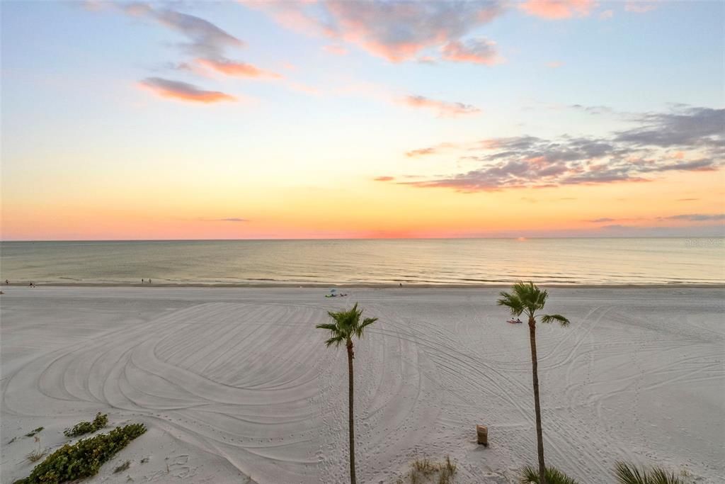 待售: $995,000 (3 贝兹, 2 浴室, 1480 平方英尺)