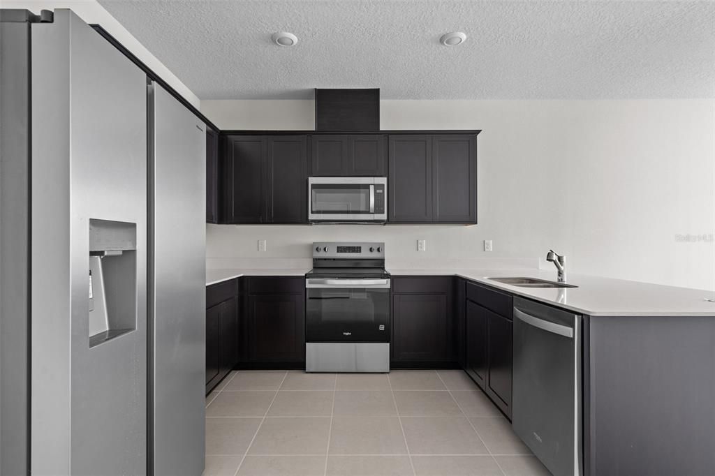 出租: $2,497 (4 贝兹, 3 浴室, 1847 平方英尺)