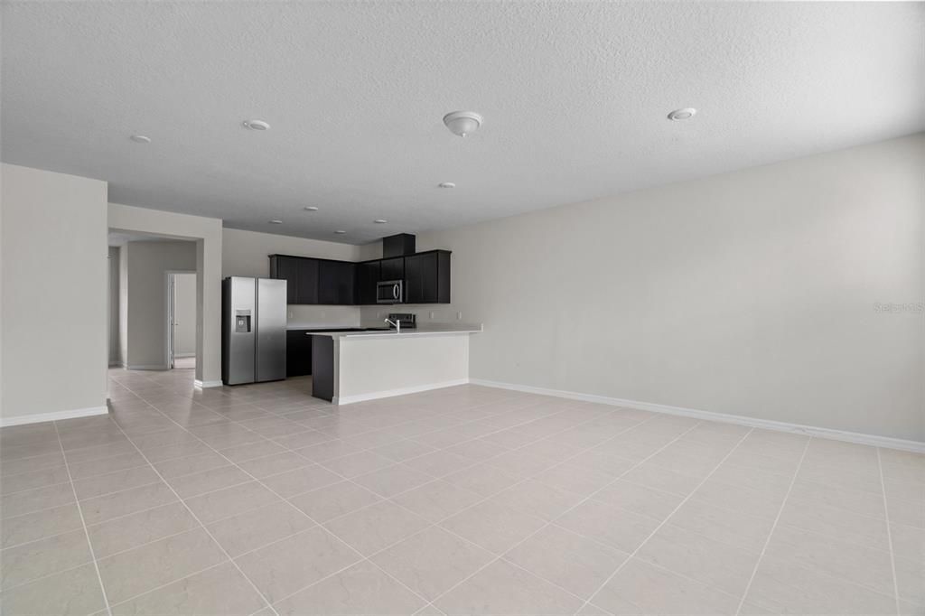 出租: $2,497 (4 贝兹, 3 浴室, 1847 平方英尺)