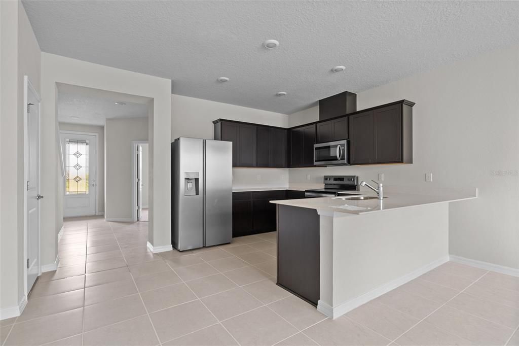 出租: $2,497 (4 贝兹, 3 浴室, 1847 平方英尺)