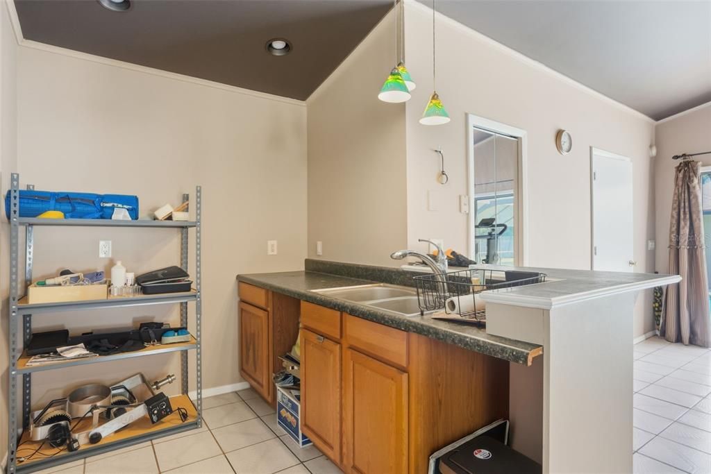 Active With Contract: $625,000 (5 beds, 3 baths, 3162 Square Feet)