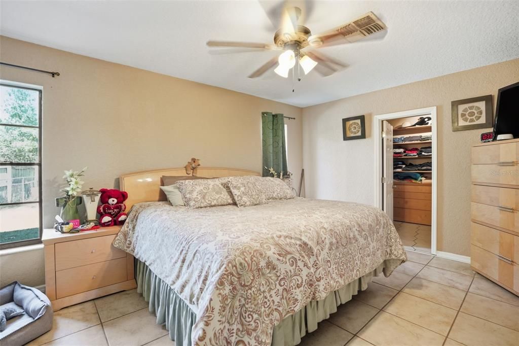 Active With Contract: $625,000 (5 beds, 3 baths, 3162 Square Feet)