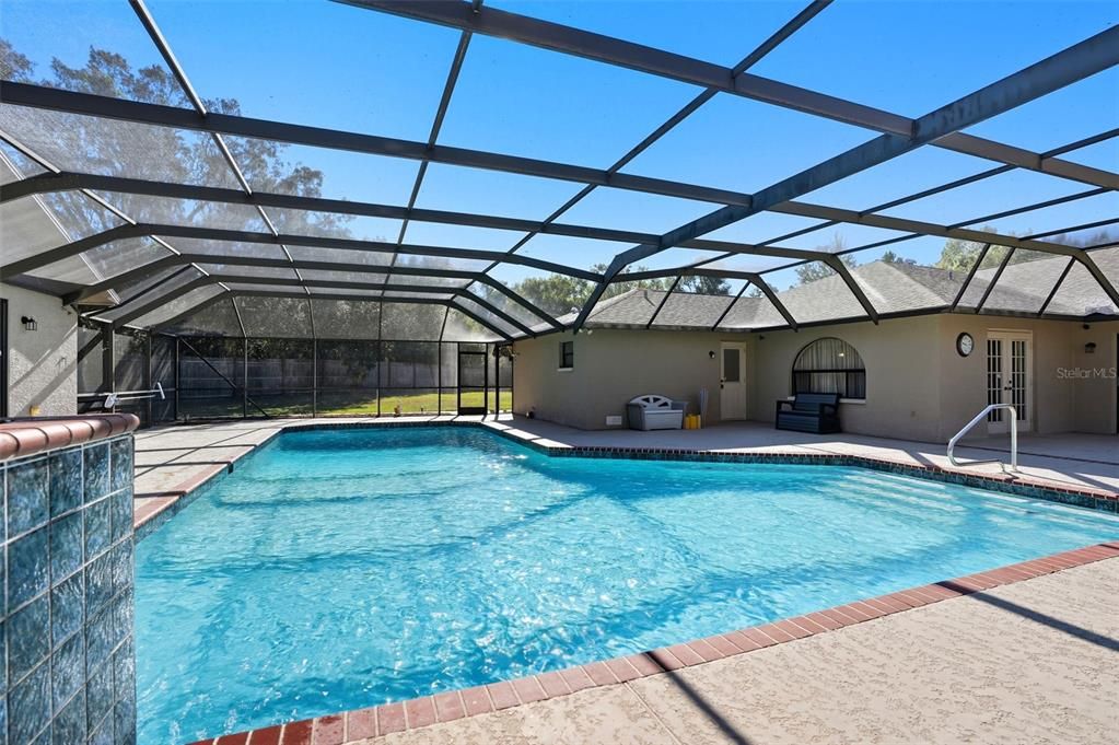 Active With Contract: $625,000 (5 beds, 3 baths, 3162 Square Feet)