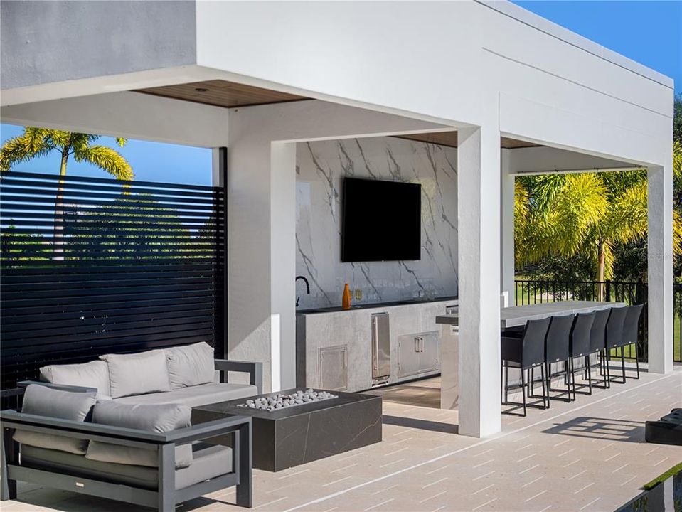 For Sale: $8,250,000 (11 beds, 11 baths, 10436 Square Feet)