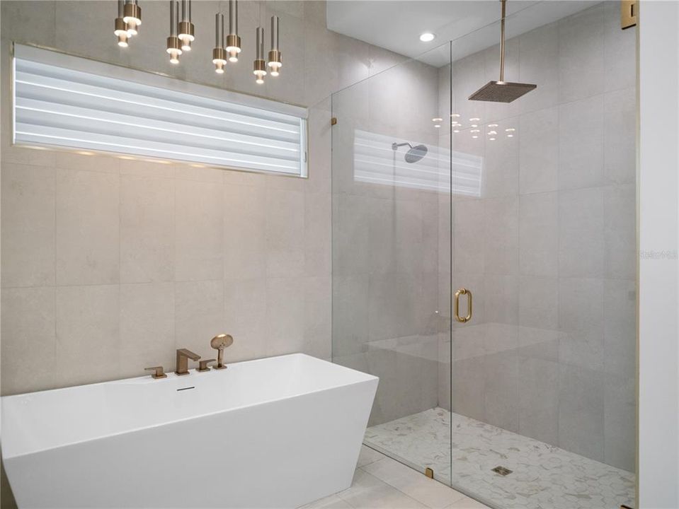 For Sale: $8,250,000 (11 beds, 11 baths, 10436 Square Feet)