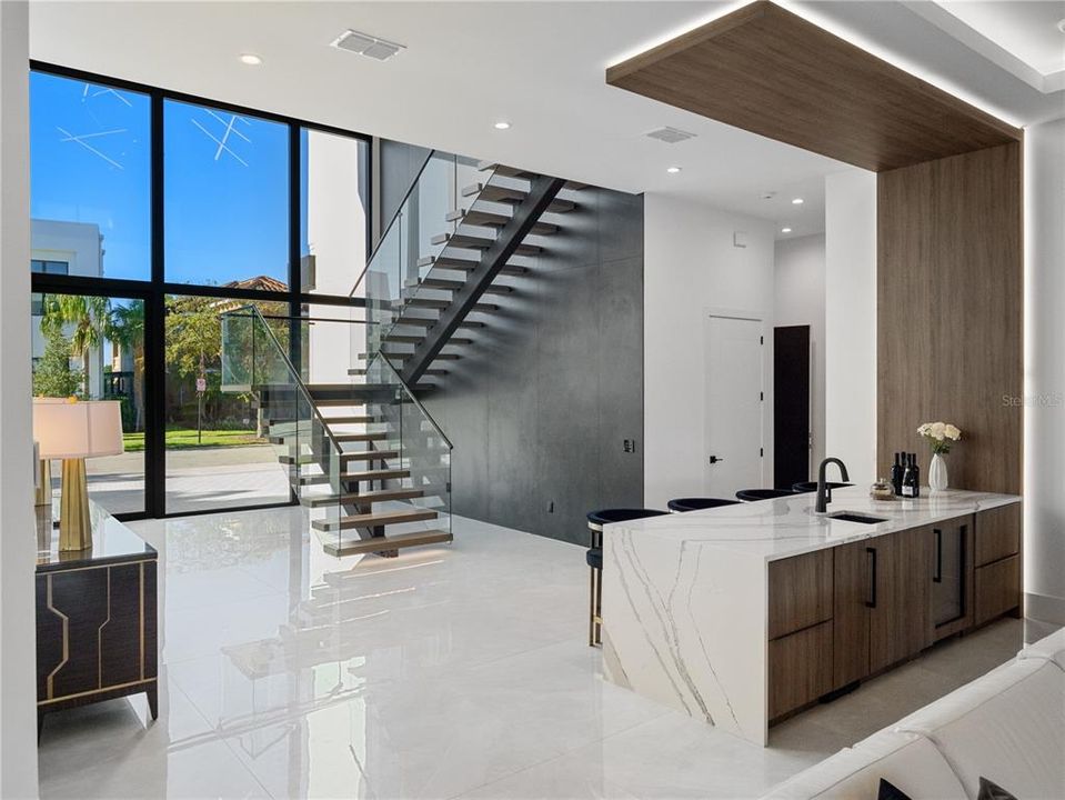 For Sale: $8,250,000 (11 beds, 11 baths, 10436 Square Feet)