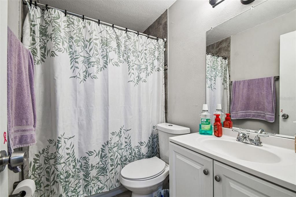 待售: $239,900 (3 贝兹, 1 浴室, 1022 平方英尺)