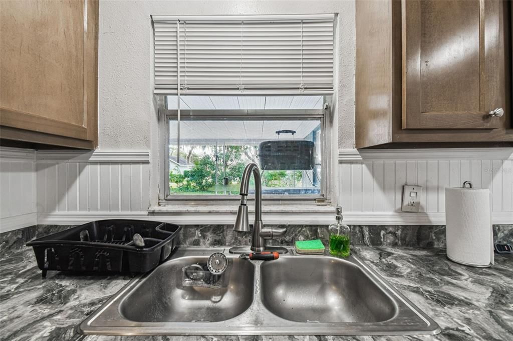 待售: $239,900 (3 贝兹, 1 浴室, 1022 平方英尺)