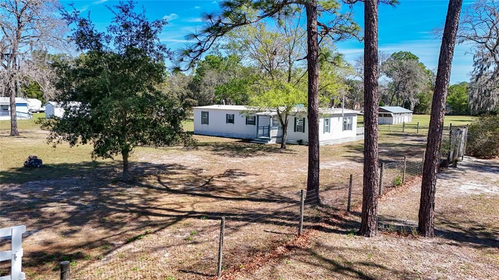 For Sale: $234,900 (3 beds, 2 baths, 1344 Square Feet)