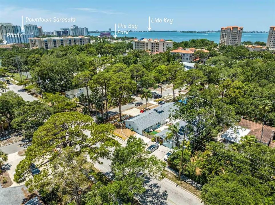 出租: $1,995 (1 贝兹, 1 浴室, 950 平方英尺)