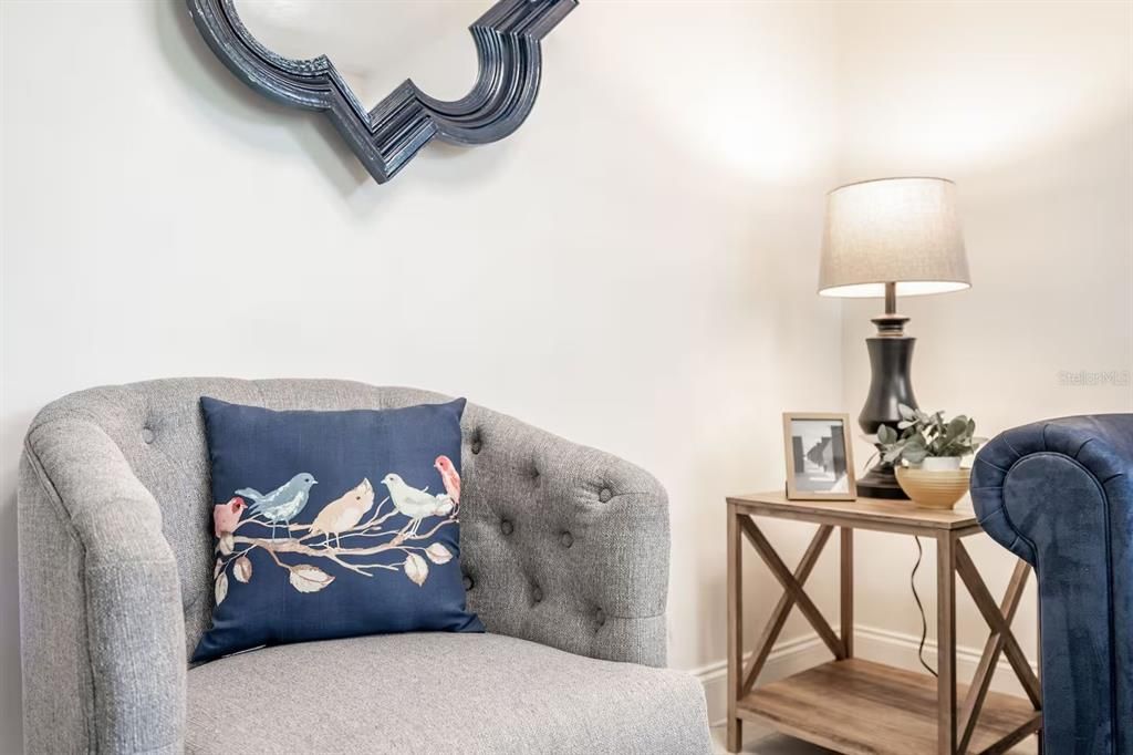 出租: $1,995 (1 贝兹, 1 浴室, 950 平方英尺)