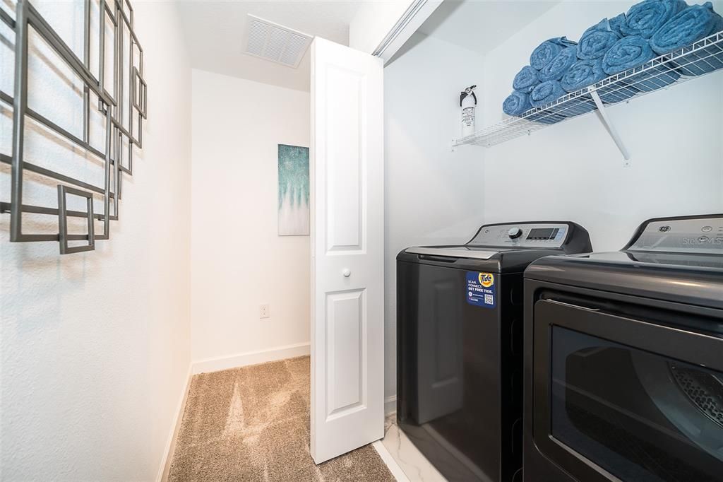 Active With Contract: $469,000 (4 beds, 3 baths, 1914 Square Feet)