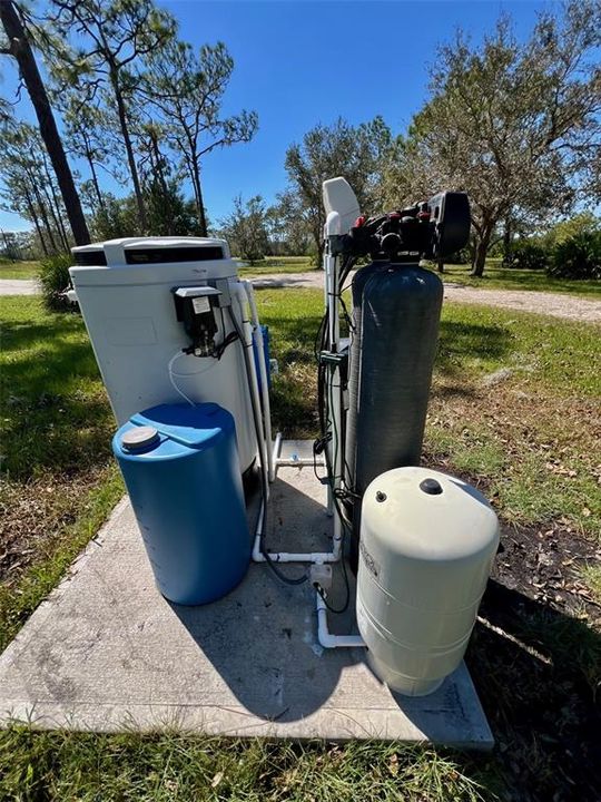 For Sale: $1,230,000 (4 beds, 3 baths, 2734 Square Feet)