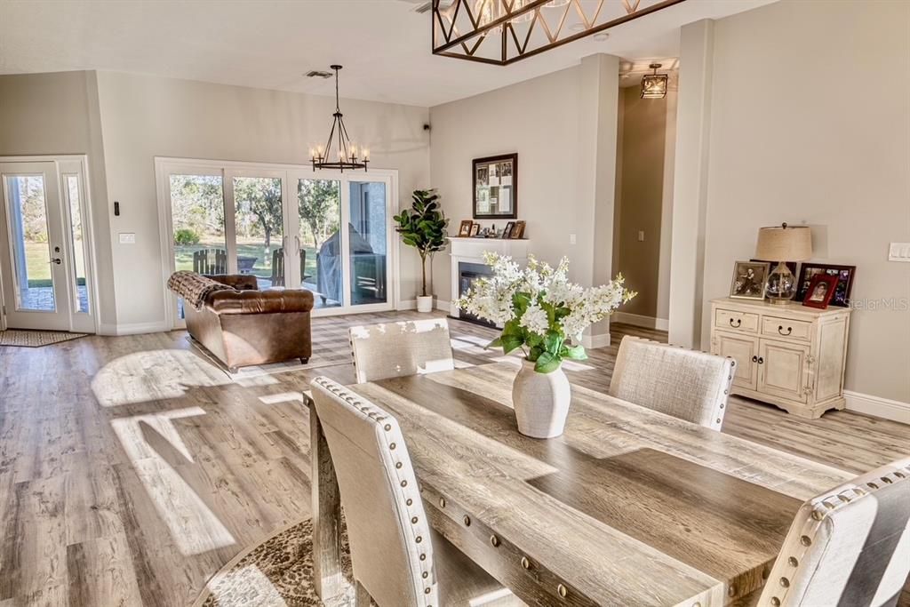 For Sale: $1,230,000 (4 beds, 3 baths, 2734 Square Feet)