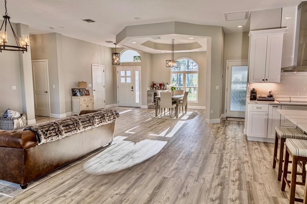 For Sale: $1,230,000 (4 beds, 3 baths, 2734 Square Feet)