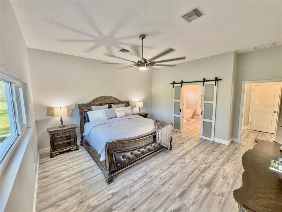 For Sale: $1,230,000 (4 beds, 3 baths, 2734 Square Feet)